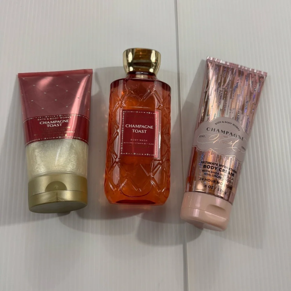 NWT Bath & Body Works Champagne Toast Body Wash Set - Red, Gold, Pink